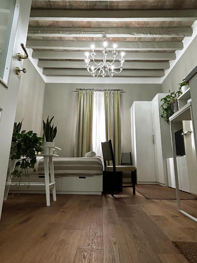 Room114 - Studio Apartment Near The Center Флоренція Екстер'єр фото